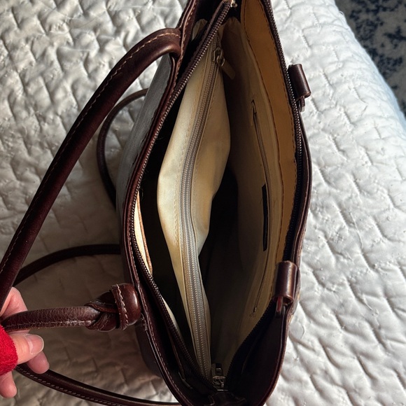 H’Joe Brown Leather Backpack/Shoulder Bag - Picture 8 of 14